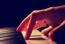 问鼎体育：[NBA]默里反击快攻 追身上篮拿下两分.